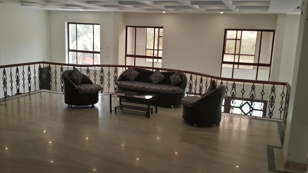 Paramount Inn Sriperumbudur Εξωτερικό φωτογραφία