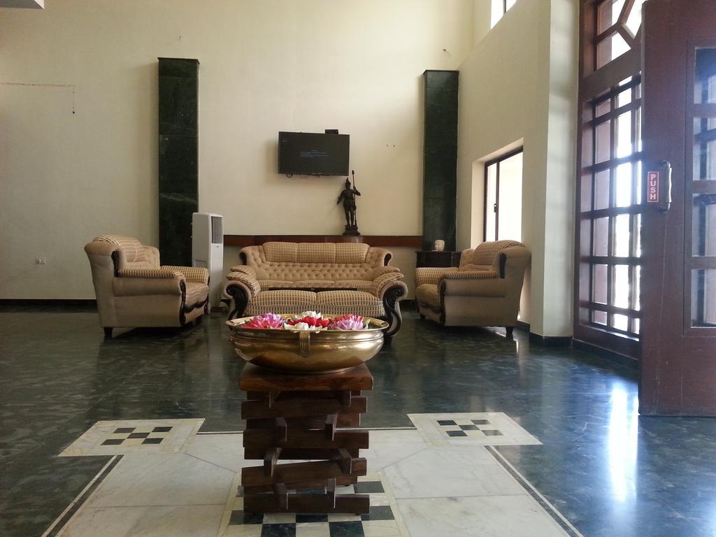 Paramount Inn Sriperumbudur Εξωτερικό φωτογραφία