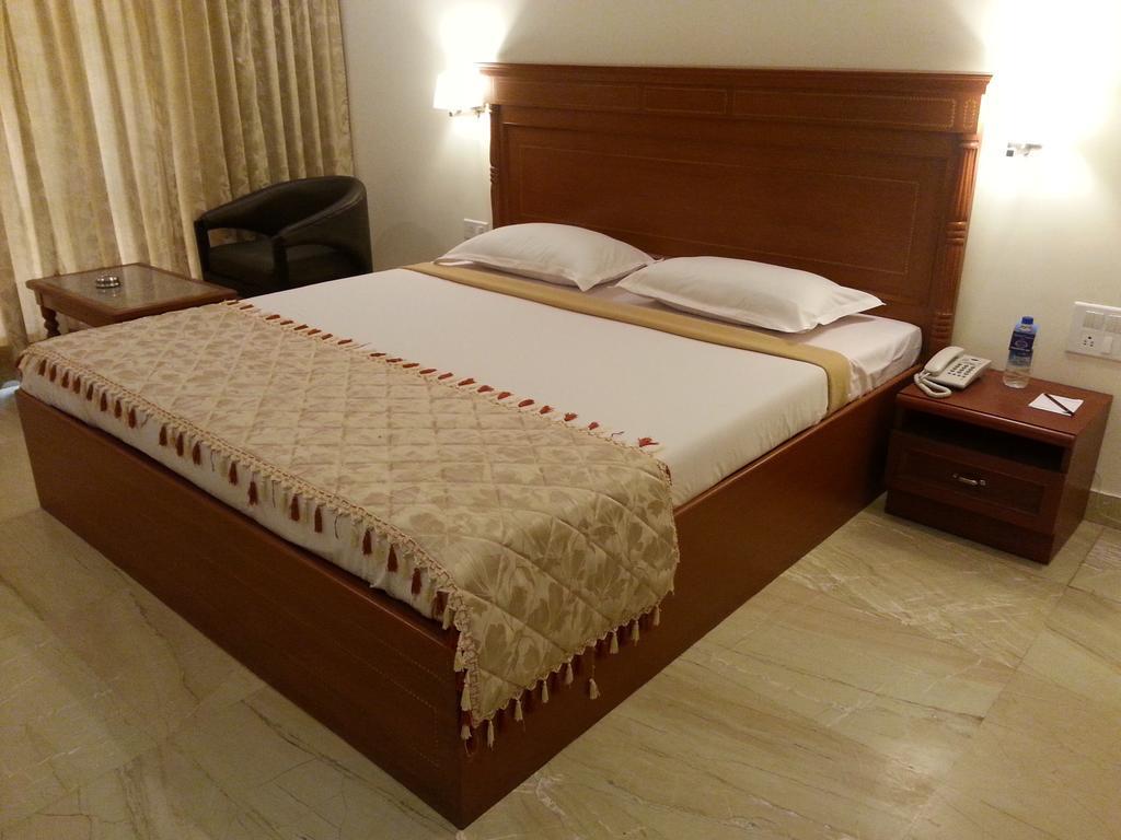 Paramount Inn Sriperumbudur Δωμάτιο φωτογραφία