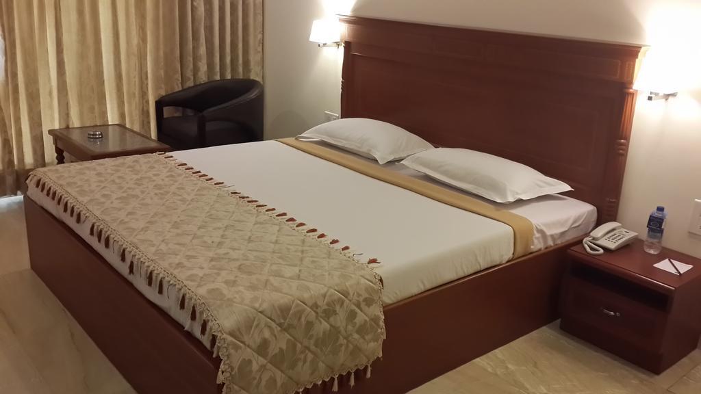 Paramount Inn Sriperumbudur Εξωτερικό φωτογραφία